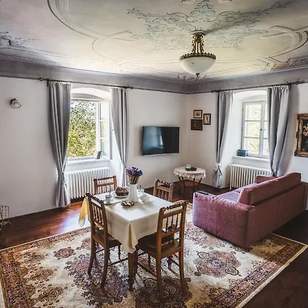 Aparthotel Waldhaus 4*