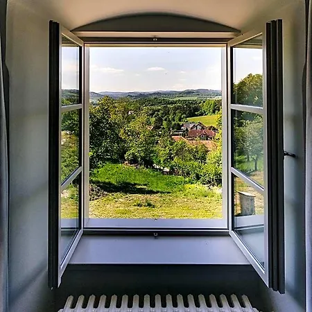 Апарт-отель Waldhaus Чески-Крумлов